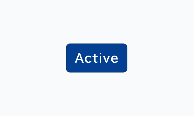 Active状態のButton。Hover状態よりも濃い青色を基調としたSolidのボタンです。